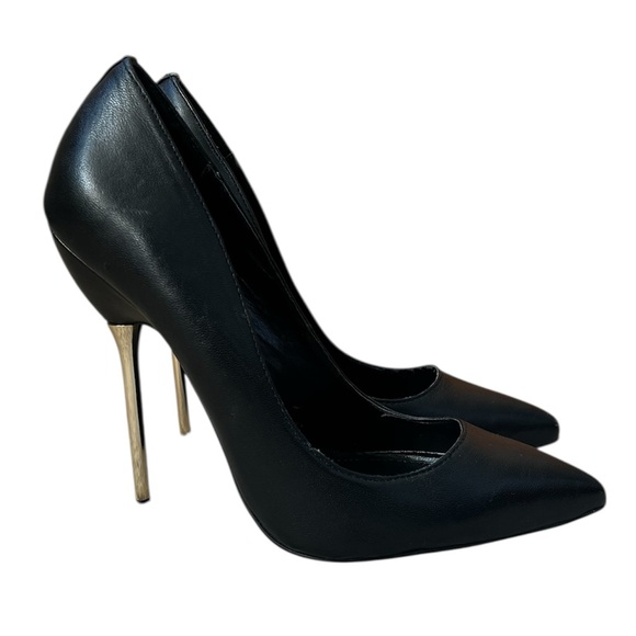 Steve Madden Black Heels with Gold Stiletto - Picture 1 of 16